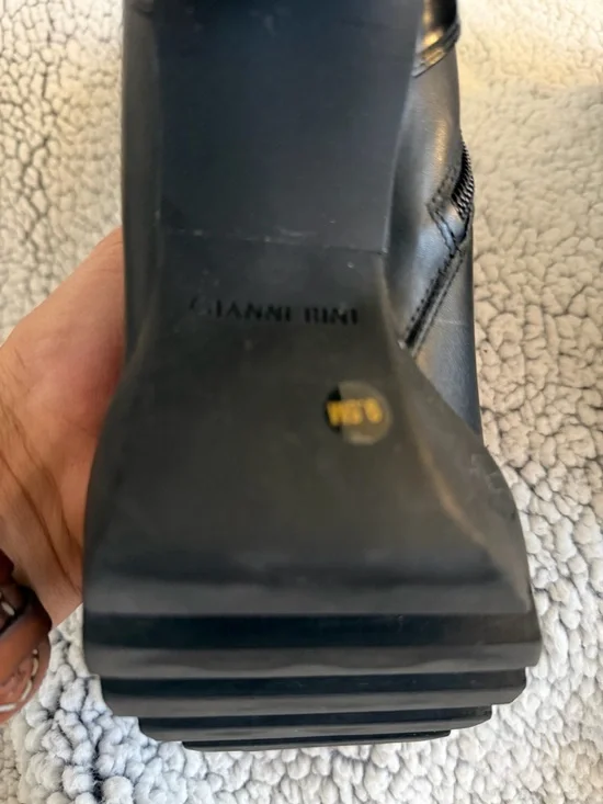 Gianni Bini Women’s Black Platform Lace-Up Ankle Boots - Picture 5 of 7